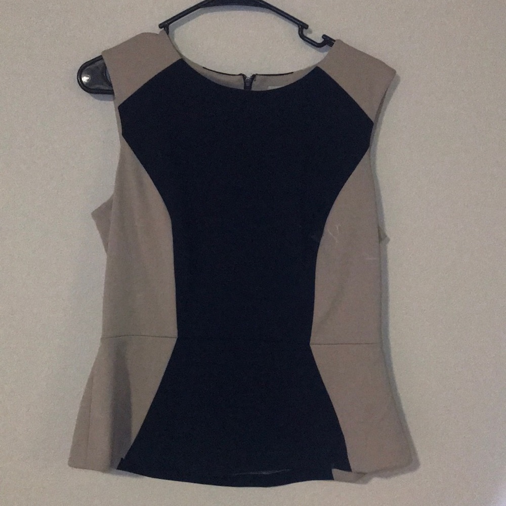 Color lock Ponte Peplum Shell